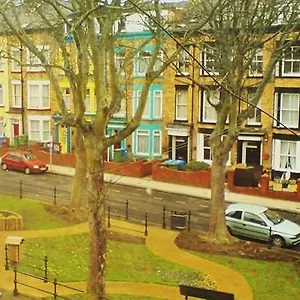 Aartswood Scarborough